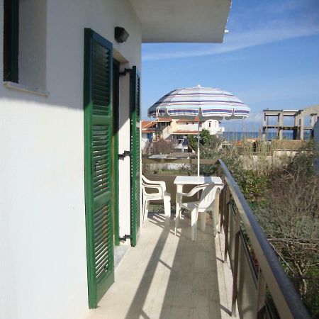 Alex Apartments Roda  Buitenkant foto